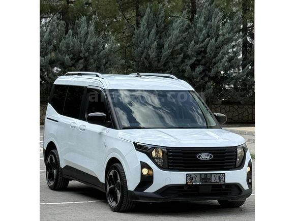 2024 TURNEO COURİER 1.5 DELÜXE FULL EXTRALI HATASIZ BOYASIZ