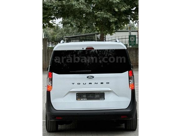 2024 TURNEO COURİER 1.5 DELÜXE FULL EXTRALI HATASIZ BOYASIZ