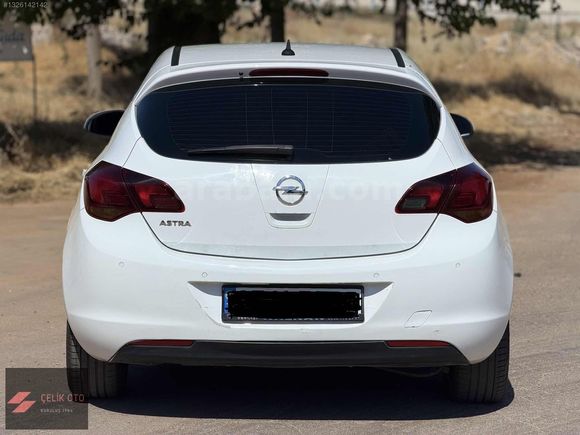 ÇELİK OTO,DAN 2012 OPEL ASTRA J COSMO 1.3 CTDİ TEMİZ ORJ