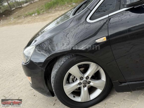 GALERİ AYDOĞAN DAN OPEL ASTRA J KASA BAKİMLİ ARAÇ