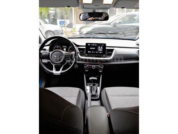 Sahibinden Kia Stonic 1.4 MPI Cool 2020 Model