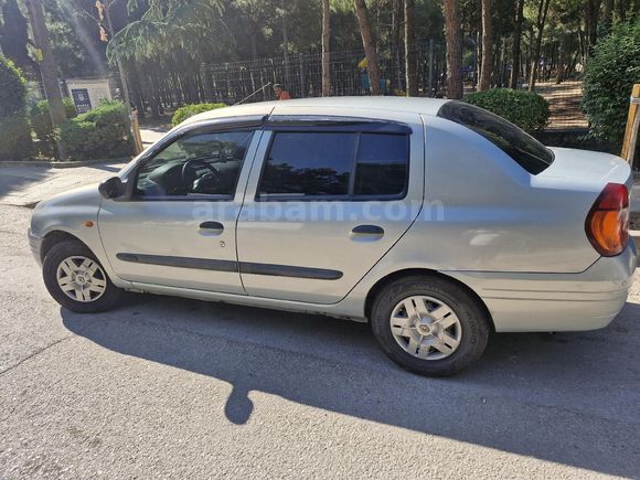 Sahibinden Renault Clio 1.4 RNA 2001 Model