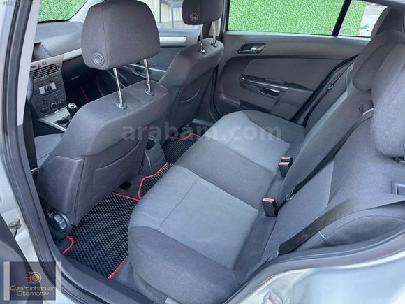 2006 MODEL OPEL ASTRA DİZEL MANUEL EMSALSİZ TEMİZLİKTE