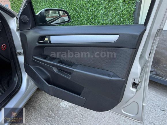 2006 MODEL OPEL ASTRA DİZEL MANUEL EMSALSİZ TEMİZLİKTE
