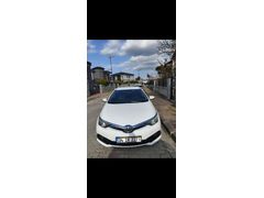 Sahibinden Toyota Auris 1.33 Life 2016 Model  185.000 km Beyaz