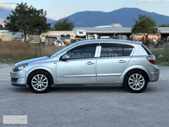 Manaycı'dan Opel Astra Bakımlı 270 Binde Orjinal Pırıl Pırıl
