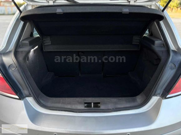Manaycı'dan Opel Astra Bakımlı 270 Binde Orjinal Pırıl Pırıl