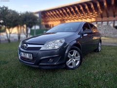 2009 model OTOMATİK OPEL ASTRA DEĞIŞENSİZ EMSALSİZ TEMİZLİKTE