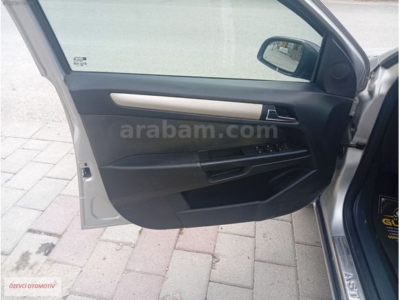 ÖZEVCİ OTOMOTİV'DEN ORİJİNAL OPEL ASTRA 1.3 CDTI ENJOY...