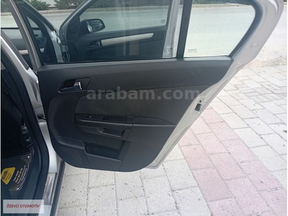 ÖZEVCİ OTOMOTİV'DEN ORİJİNAL OPEL ASTRA 1.3 CDTI ENJOY...