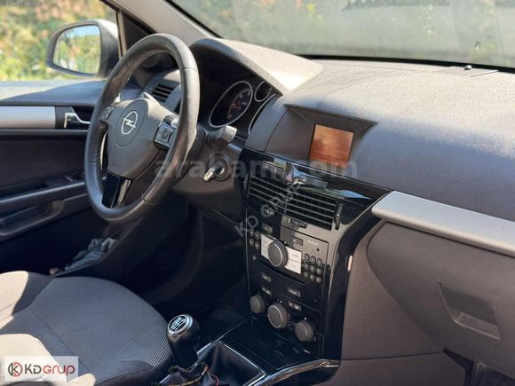 KD GRUP OTOMOTİV 2012 OPEL ASTRA 1.3CDTİ ENJOY