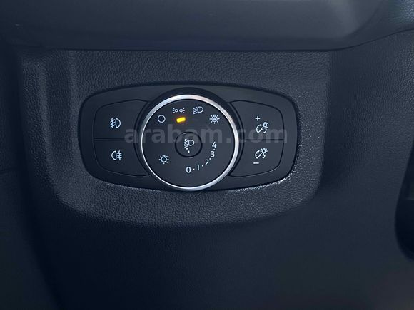 2025*TOURNEO*COURİER*1.5EcoBlue*6İLERİ*TİTANİUM*17JANT*65KM'DE !