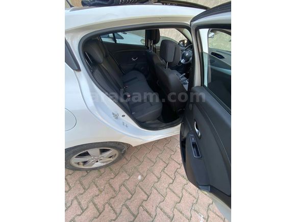 Sahibinden Renault Megane 1.5 dCi Dynamique 2010 Model 