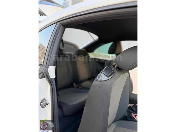 2013 MODEL WW BEETLE 1.6 TDİ DESING 142 BİNDE DSG