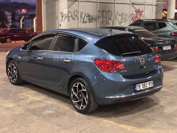 Sahibinden Opel Astra 1.6 Edition 2012 Model 