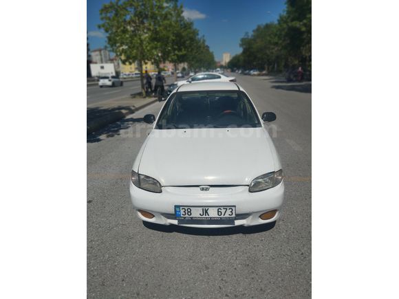 Sahibinden Hyundai Accent 1.5 GLS 1999 Model
