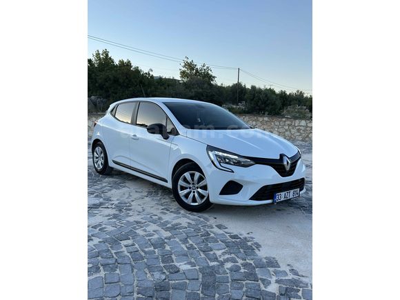 Sahibinden Renault Clio 1.0 SCe Joy 2023 Model 