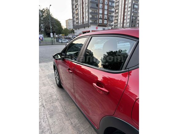 Sahibinden Citroen C3 1.2 PureTech Feel 2023 Model 