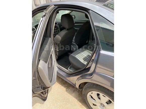 Sahibinden Ford Focus 1.6 Comfort 2011 Model