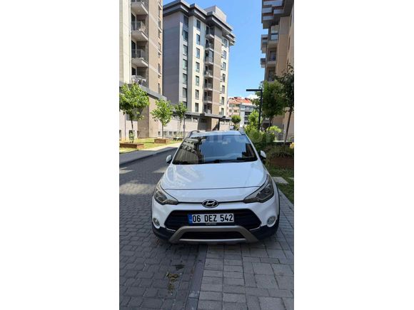 Sahibinden Hyundai i20 Active 1.4 MPi Elite 2017 Model 