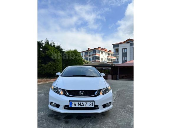 Sahibinden Honda Civic 1.6i VTEC Dream 2014 Model 