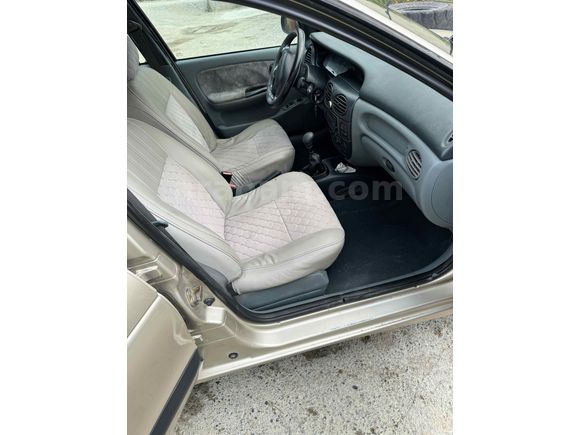 Sahibinden Renault Megane 2.0 RXT 1999 Model 