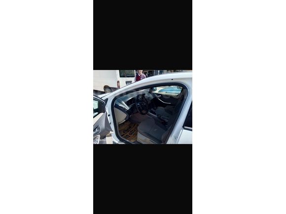 Sahibinden Ford Focus 1.6 TDCi Trend 2012 Model