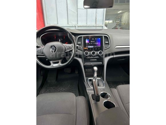 Sahibinden Renault Megane 1.5 Blue DCI Touch 2021 Model 