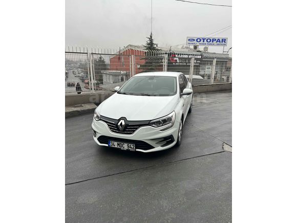 Sahibinden Renault Megane 1.5 Blue DCI Touch 2021 Model 
