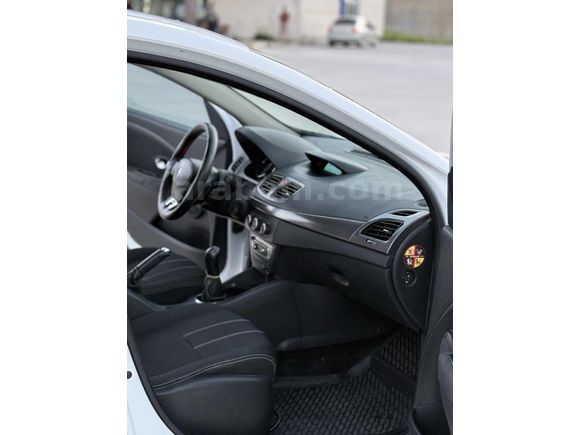 //OĞUZ// FLUENCE 1.5DCİ TOUCH 185***KM