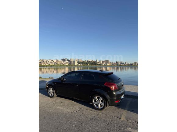 Sahibinden Kia Pro Ceed 1.6 CRDi Cool Plus 2011 Model 