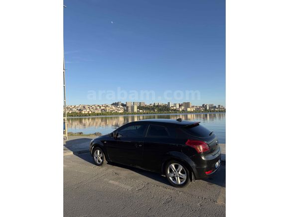 Sahibinden Kia Pro Ceed 1.6 CRDi Cool Plus 2011 Model 
