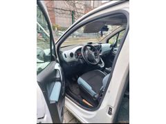 TÜRKİYEDE YOK. Sahibinden Citroen Berlingo 1.6 HDi Selection 2012 Model  110.000 km Beyaz