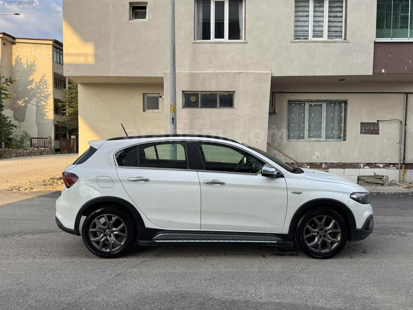 OĞUZ ' DAN CAM GİBİ DÜŞÜK KM Lİ EGEA CROSS URBAN 2