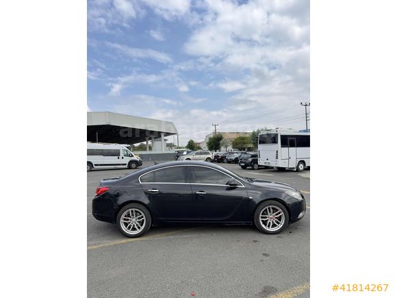 OPEL İNSİGNİA 1.6 TURBO BENZİN LPG 2010 MODEL