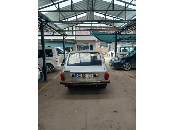 Galeriden Renault R 12 SW 1983 Model Konya