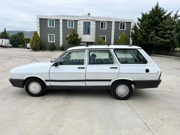 Galeriden Renault R 12 Toros 2000 Model Tokat