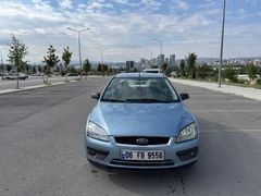 Sağlıkçıdan Ford Focus 1.6 Otomatik Temiz, Diri ve Bakımlı Araç