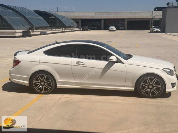 AKAY CAR'DAN 2014 MODEL 7G TRONİC C-180 AMG