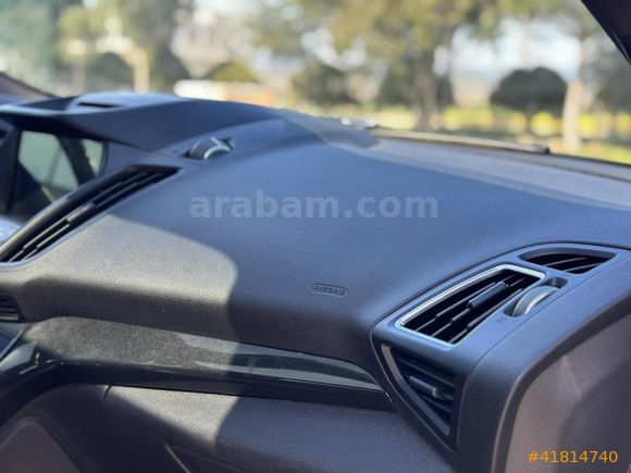 FORD KUGA 1.5TDCI ST-LİNE