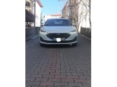 Sahibinden Hatasız  Ford Focus 1.5 EcoBlue Trend X 2023 Model Beyaz