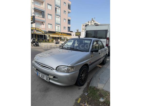 Sahibinden Ford Escort 1.6 CLX 1997 Model 