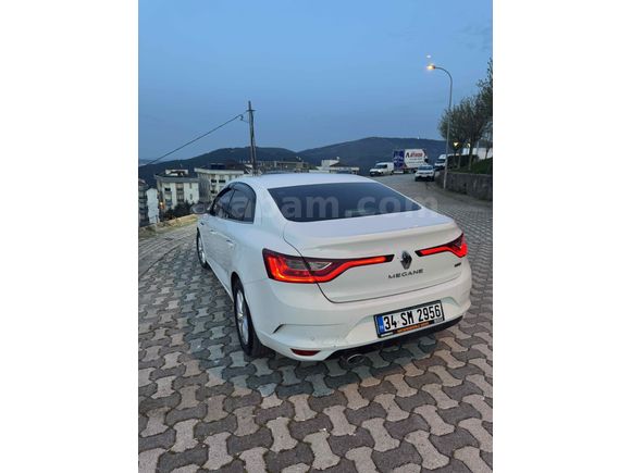 Sahibinden Renault Megane 1.5 dCi Touch 2018 Model 