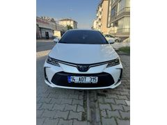 Sahibinden Toyota Corolla 1.8 Hybrid Dream 2021 Model 