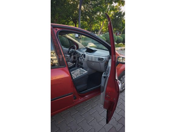 Sahibinden Renault Modus 1.4 Dynamique 2006 Model  263.000 km Kırmızı