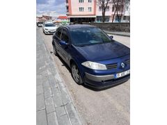 araç manuel dir temiz aile aracı megane 2 muane yeni aktif olarak kullanılmaktadır