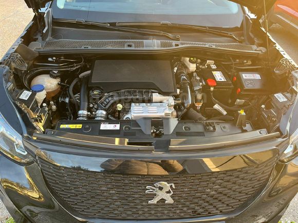 Sahibinden Peugeot 2008 1.2 PureTech Active 2020 Model