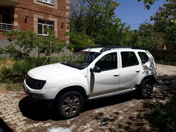 Sahibinden Dacia Duster 1.5 dCi Laureate 2015 Model
