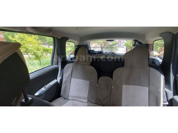 Sahibinden Dacia Duster 1.5 dCi Laureate 2015 Model