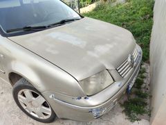 Sahibinden Volkswagen Bora 1.6 Pacific 2004 Model  325.000 km Şampanya